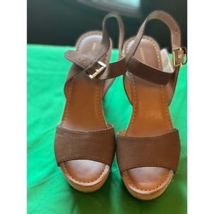 Tommy Hilfiger Franci slingback wedge  sandals 9m (Display shoe] NOBOX